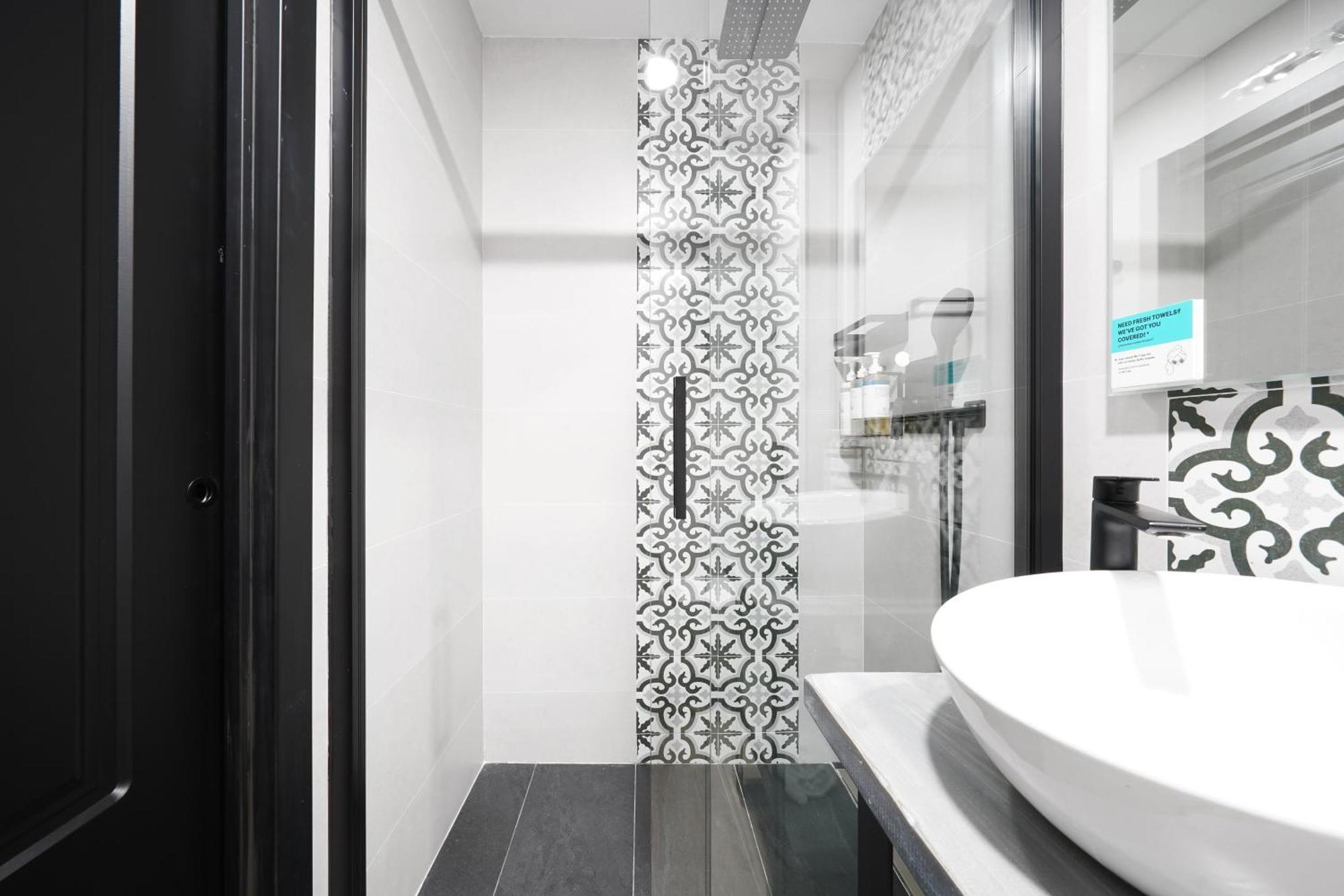 Numa Madrid Luna 外观 照片